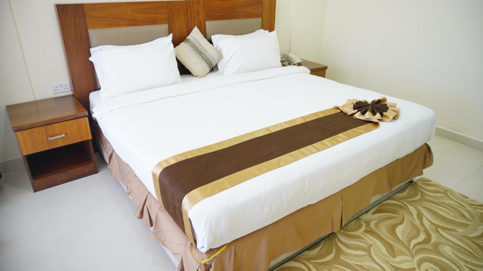 Bristol Hotel Selale Dış mekan fotoğraf